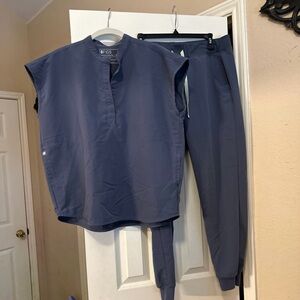 Figs Rafaela top and Zamora Joggers